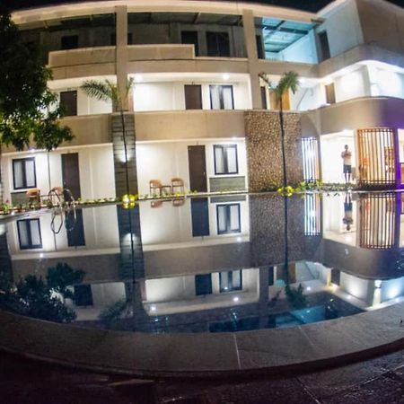 Long Beach Hotel Пангандаран Екстериор снимка