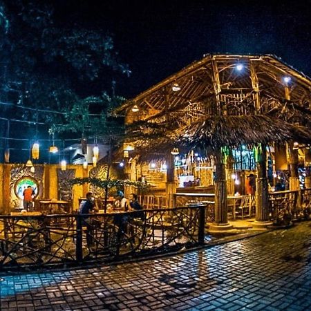 Long Beach Hotel Пангандаран Екстериор снимка