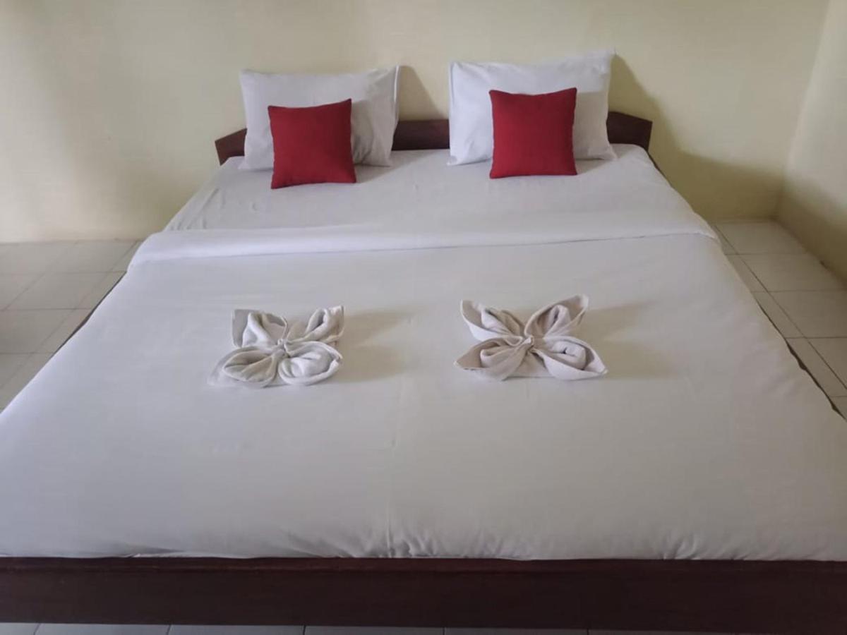 Long Beach Hotel Пангандаран Екстериор снимка