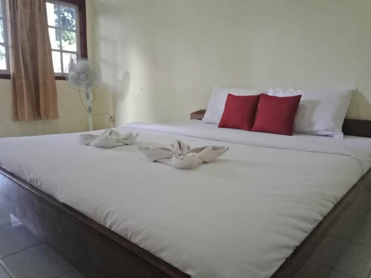 Long Beach Hotel Пангандаран Екстериор снимка