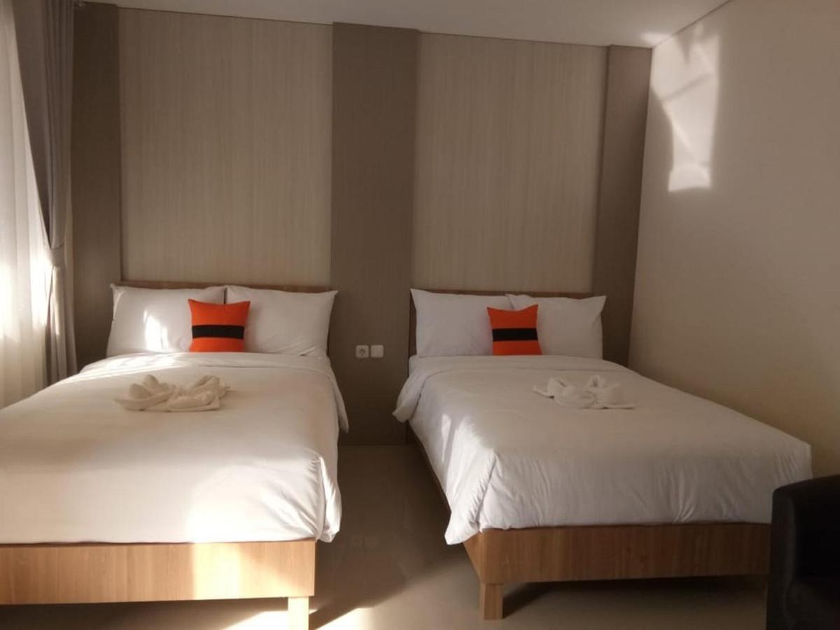 Long Beach Hotel Пангандаран Екстериор снимка