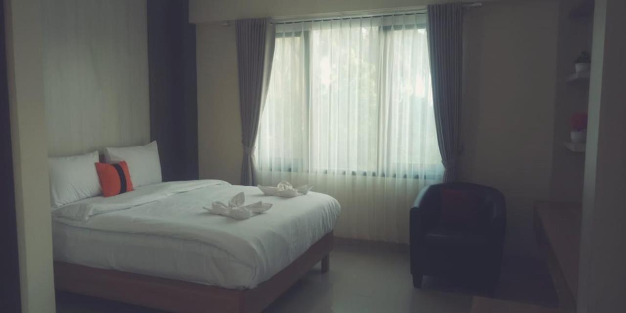 Long Beach Hotel Пангандаран Екстериор снимка