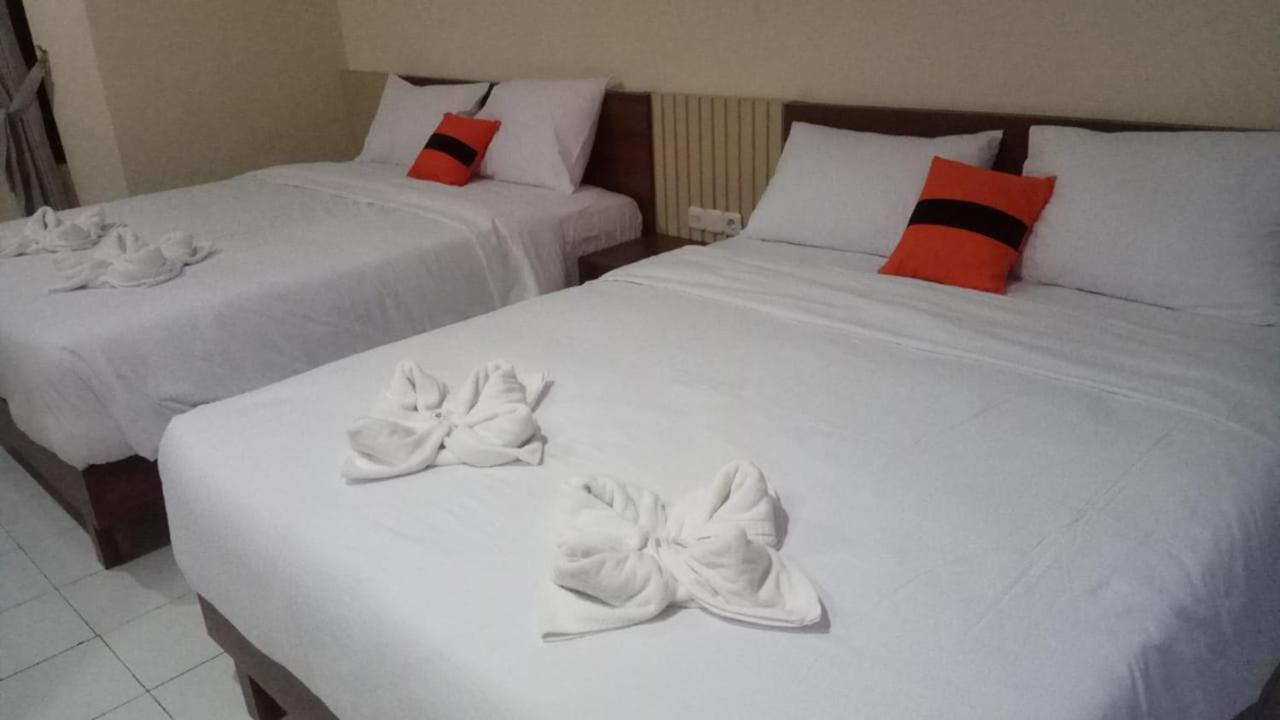 Long Beach Hotel Пангандаран Екстериор снимка